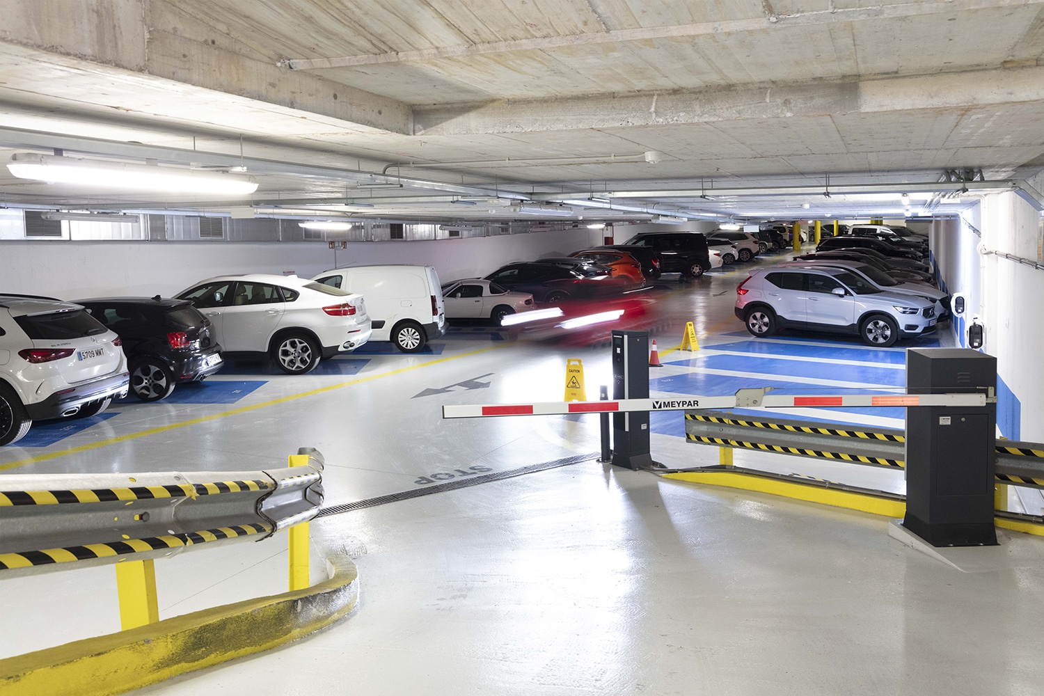 Parking access barriers and control system by Meypar